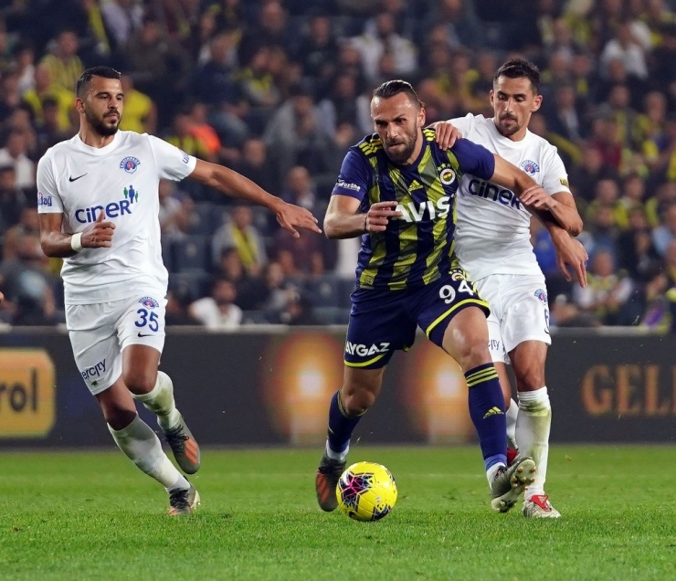 Süper Lig: Fenerbahçe: 3 - Kasımpaşa: 2 (Maç Sonucu)