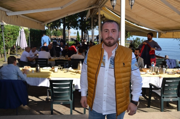 Futbolcular Moral Depoladı