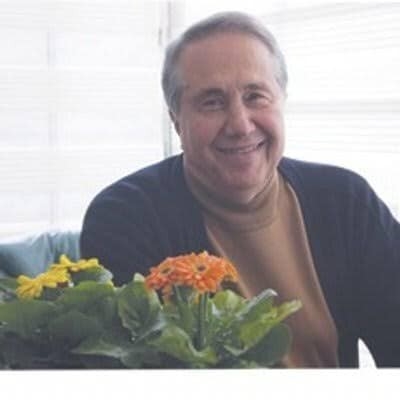 Gazeteci Tuzcu, Hayatını Kaybetti