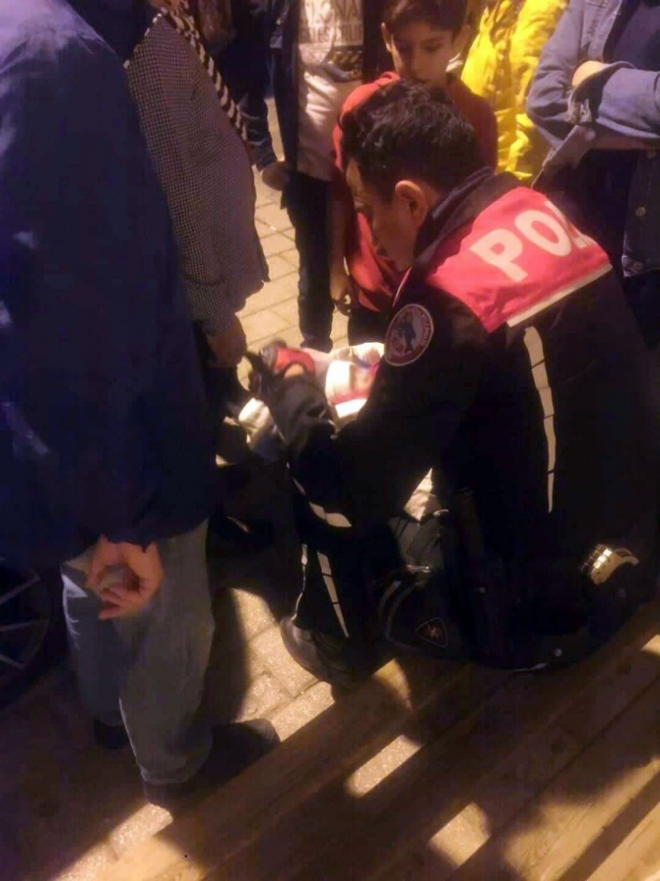 Hatay’da Sokağa Terk Edilmiş Bebek Bulundu