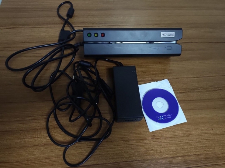 İzmir’de Şok Eden Tuzak: Kuryeler Kartları Kopyalayıp Para Çektiler