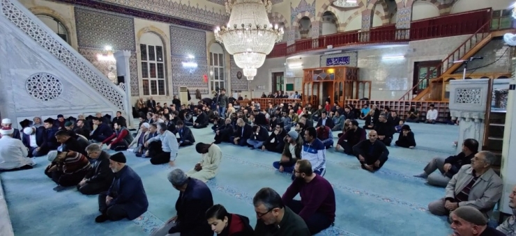 Kilis’te Mevlit Kandili Coşkusu Yaşandı