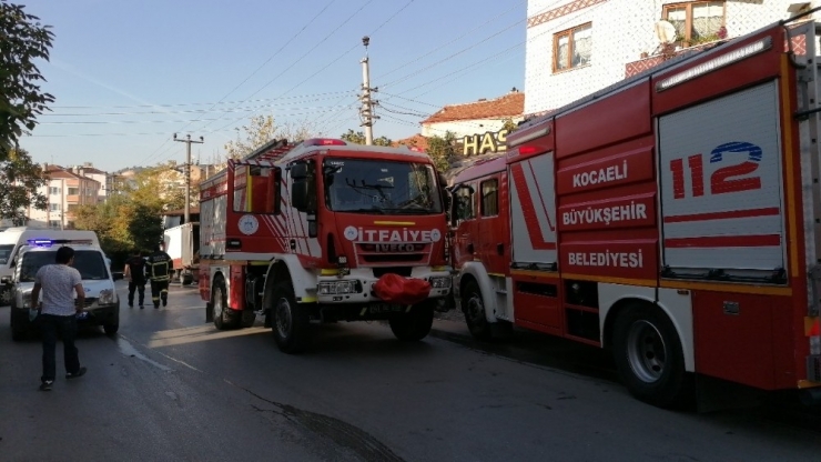 Ekmek Fırınında Çıkan Yangın Korkuttu