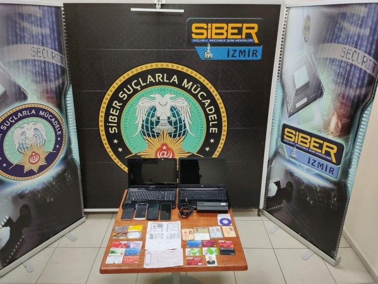 İzmir’de Şok Eden Tuzak: Kuryeler Kartları Kopyalayıp Para Çektiler