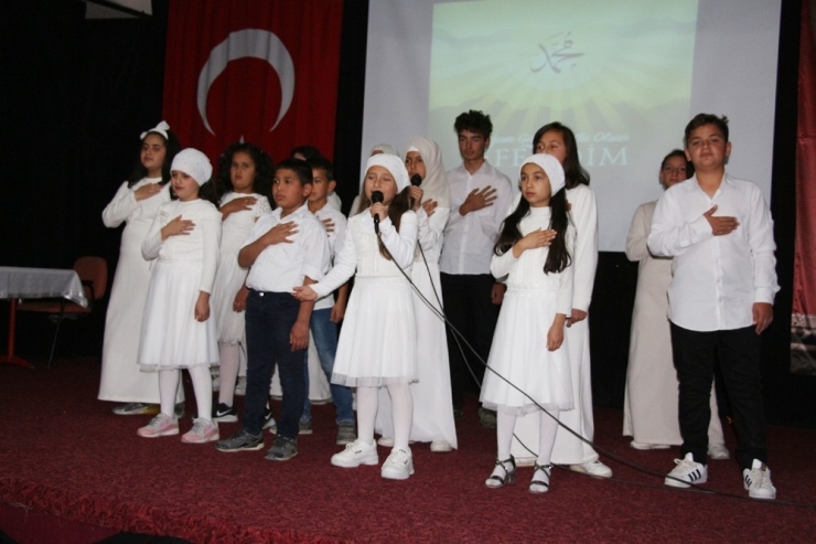 Mehmet Ve Hüseyin Tosun İlköğretim’den Mevlid-i Nebi Haftası Etkinliği