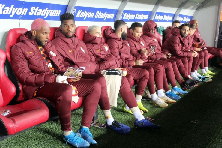 Süper Lig: Gaziantep Fk: 0 - Galatasaray: 1 (Maç Devam Ediyor)