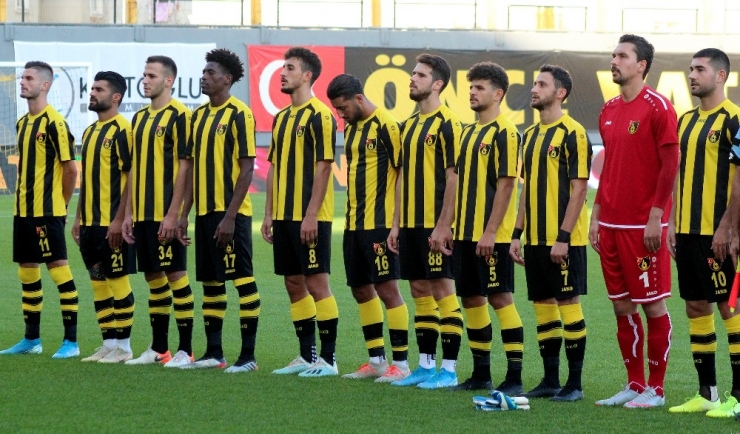 Tff 1. Lig: İstanbulspor: 1 - Menemenspor: 2