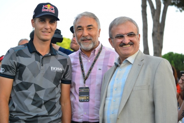 Belek’te Schwab Rüzgarı