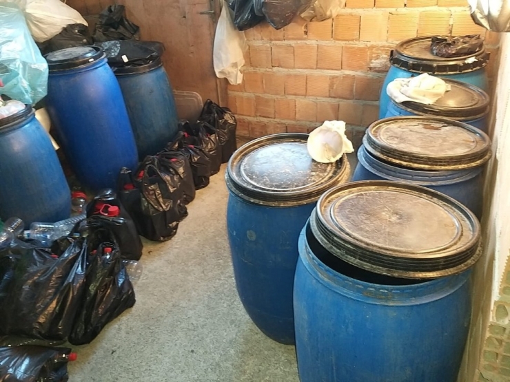 Adana’da Kaçak İçki Operasyonu