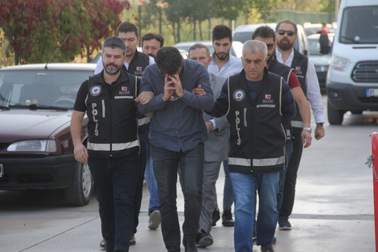 Adana’da Fetö Operasyonunda 2 Kişi Tutuklandı