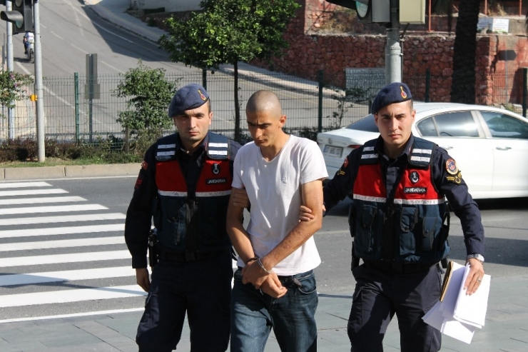 İş Yerinden 40 Bin Lira Çalan Şüpheli Tutuklandı