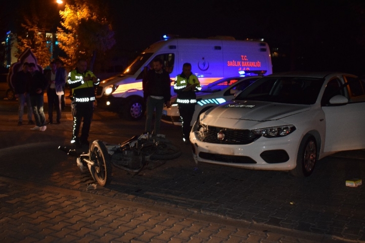Malatya’da Otomobil İle Motosiklet Çarpıştı: 1 Yaralı