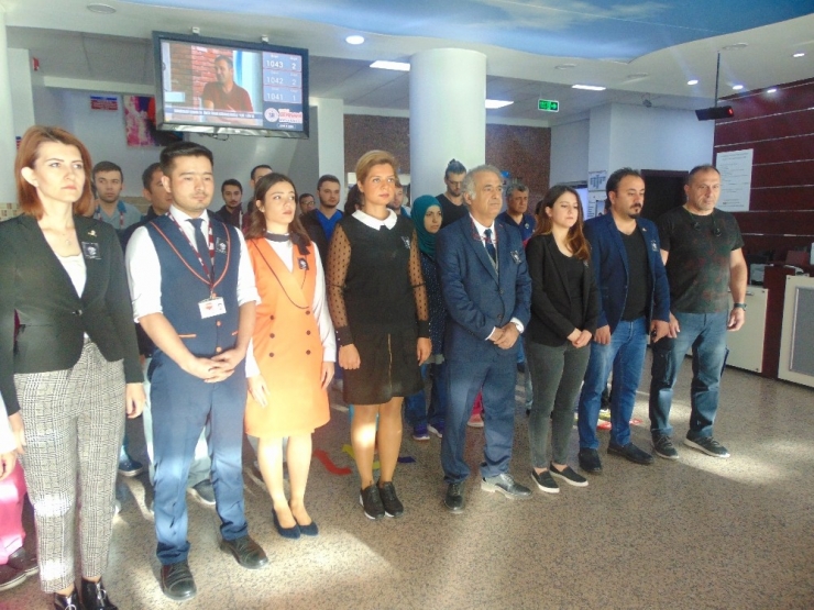 Denizli Özel Cerrahi Hastanesinde Ata’ya Özel Tören