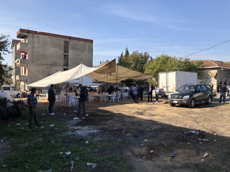 Düğünde Silahlar Konuştu: 1’i Ağır 3 Yaralı