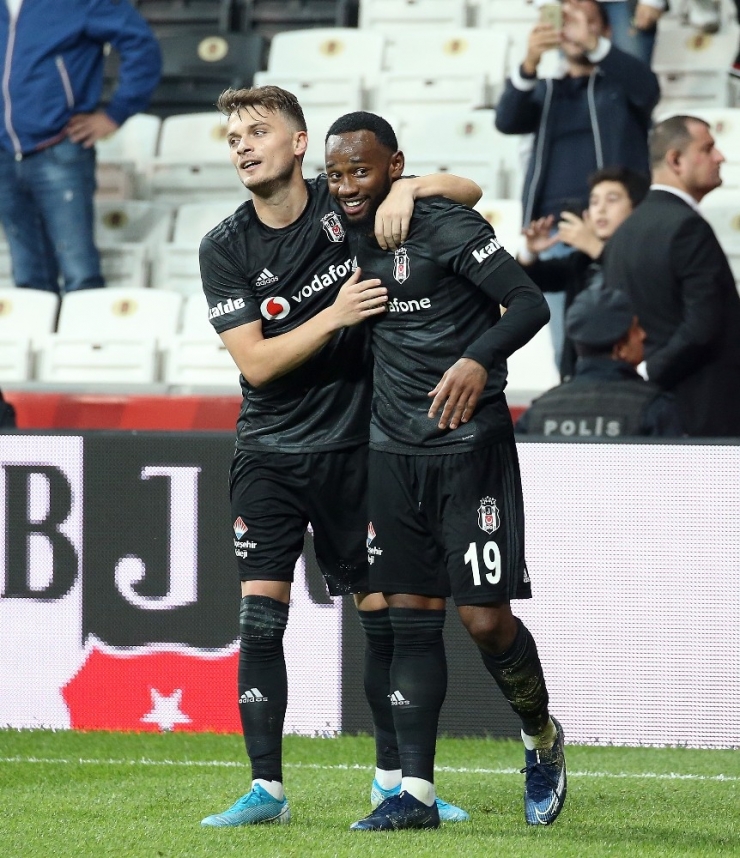 N’koudou 60’ta Girdi 70’te Golünü Attı