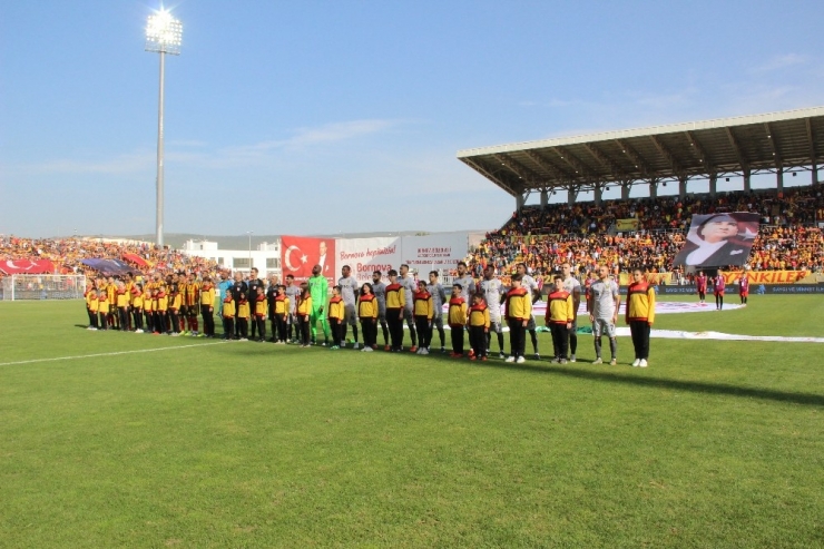 Süper Lig: Göztepe: 1 - Yeni Malatyaspor: 0 (İlk Yarı)
