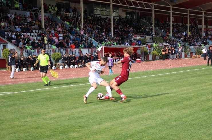 Tff 2. Lig: Kahramanmaraşspor: 3 - Bandırmaspor: 3