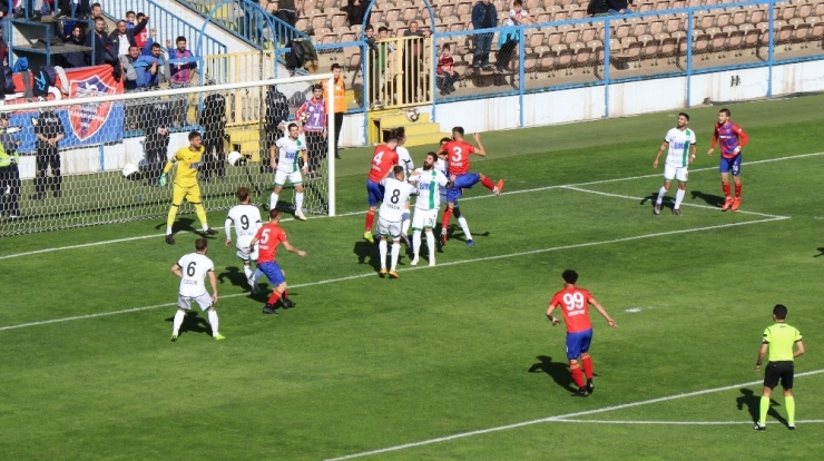 Tff 2. Lig: Kardemir Karabükspor: 0 - Sakaryaspor : 5