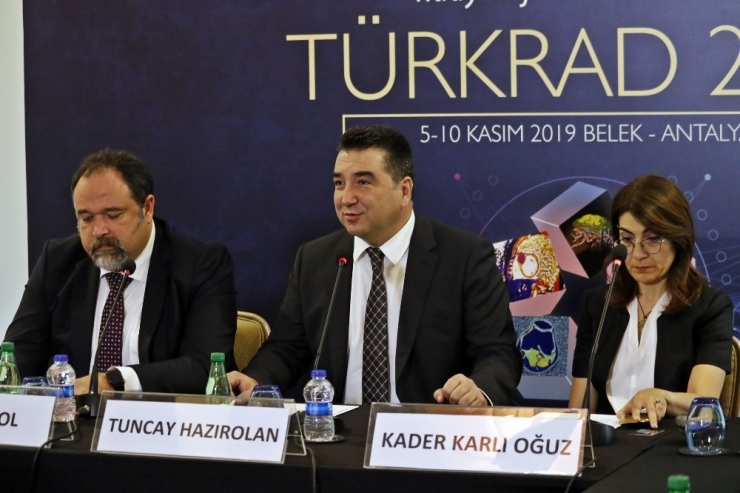 Hastanın Muayene Süresi, Radyolojik Görüntüleme Sayısını Etkiliyor