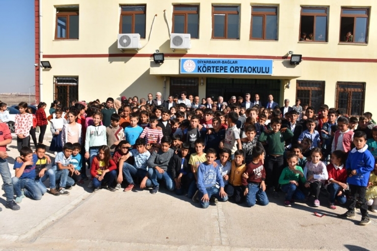 Başkan Beyoğlu, Fidan Dikti