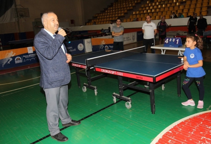 Gebze’de Masa Tenisi Turnuvası Başladı