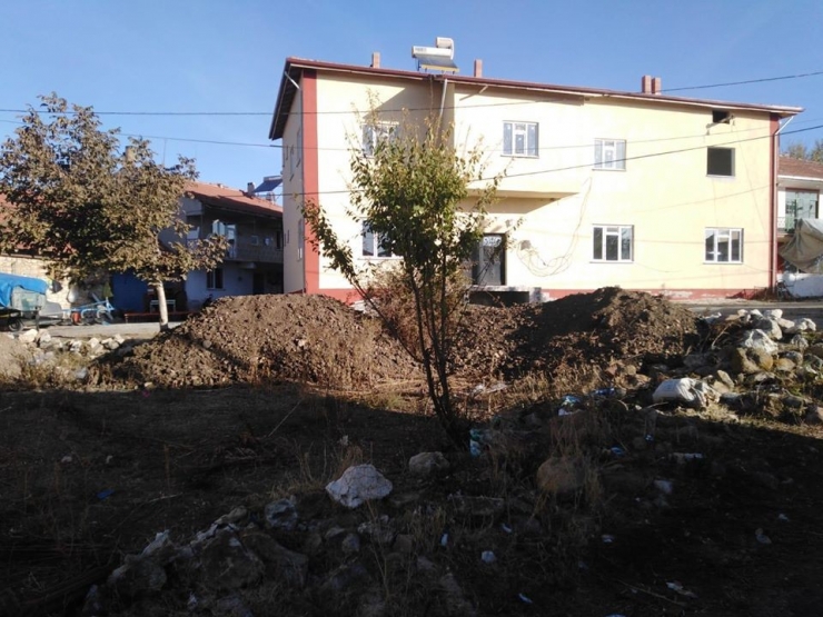 Köylerdeki Altyapı Çalışmaları Aralıksız Devam Ediyor