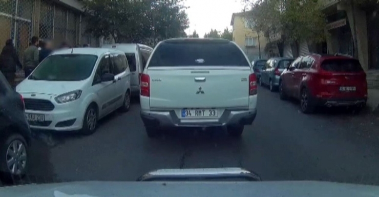 Polisten Hırsızlara Suçüstü