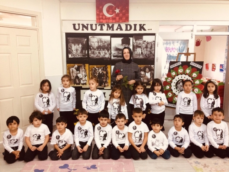Minikler Ata’sını Unutmadı
