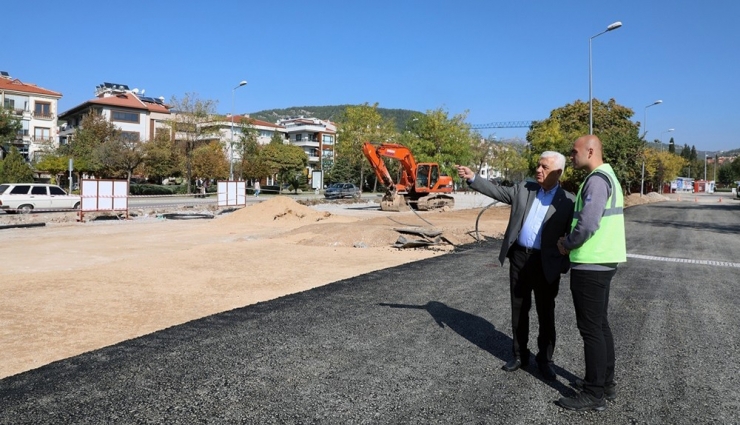 Başkan Gürün Menteşe’nin Yol Çalışmalarını İnceledi