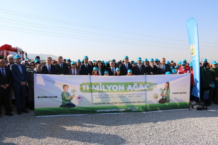 Niğde’de 50 Bin Fidan Toprakla Buluştu