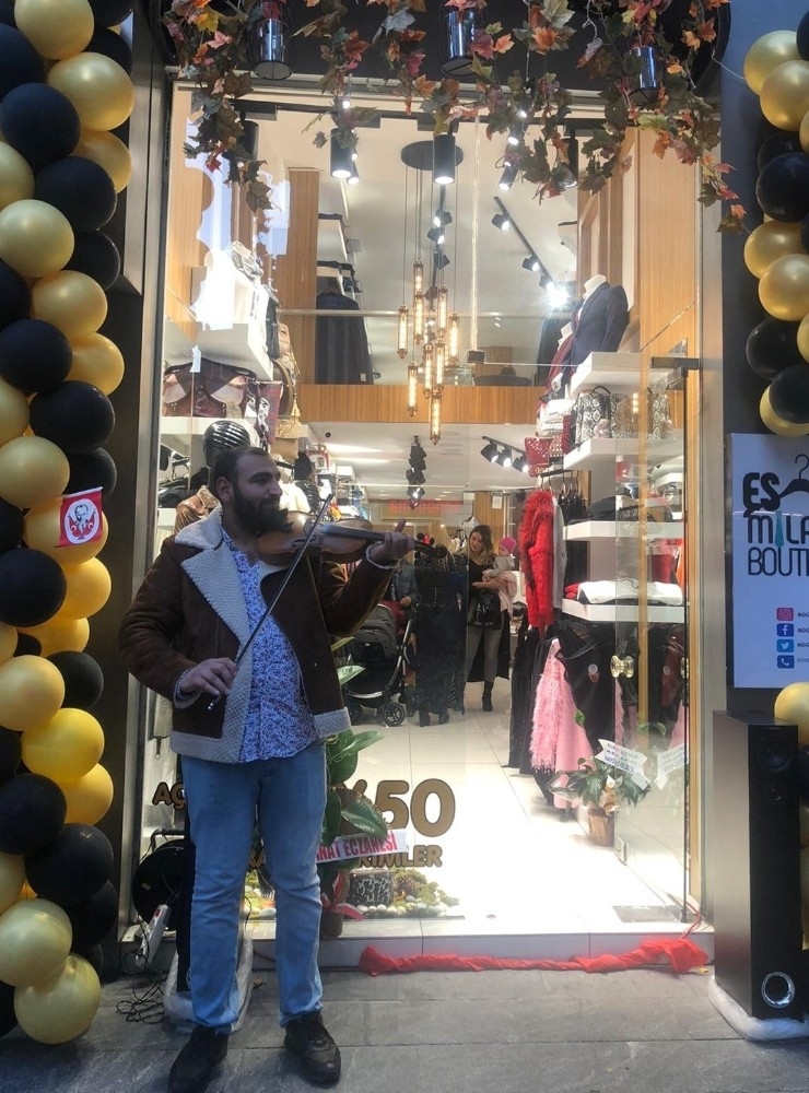 Başkanlar Mağaza Açılışında