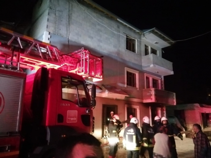 Van’da Ev Yangını