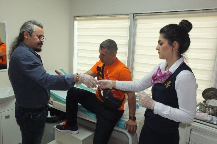 Kırık Koluyla Yarışa Devam Edip Türkiye Üçüncüsü Oldu