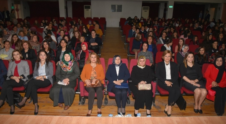 Afyonkarahisar’da ‘Kadın Sağlığı Eğitim Projesi’