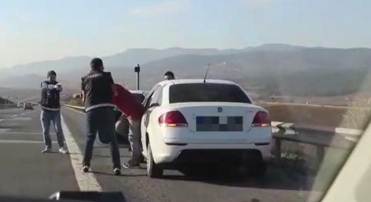 Bolu’da 69 Kilo Uyuşturucu Ele Geçirildi: 5 Gözaltı