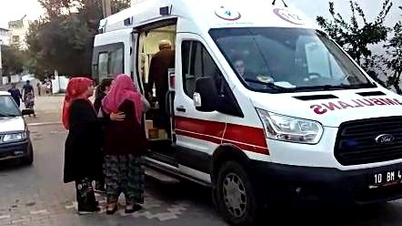 Korkutan Yangın Mahalleyi Duman Altında Bıraktı