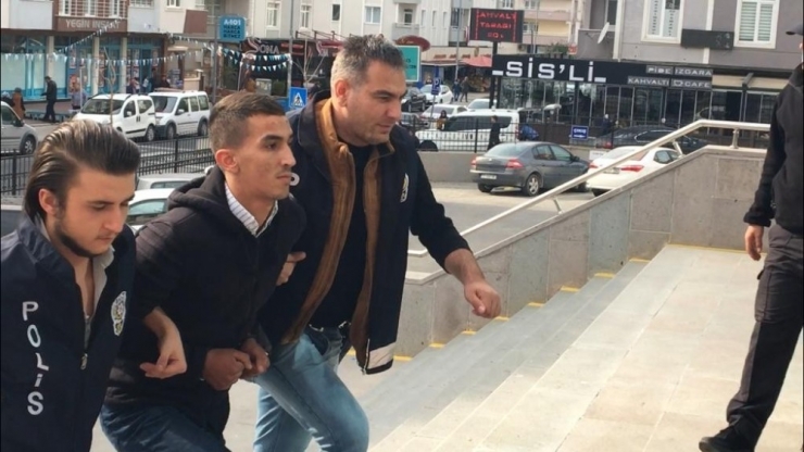 Korkunç Cinayette Baba Ve Oğul Tutuklandı