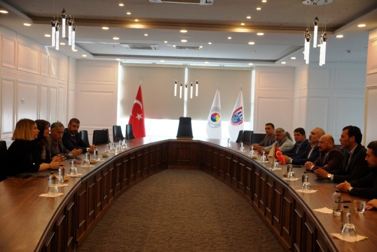 Ayto’dan Aydınlılara Vize Ofisi Müjdesi