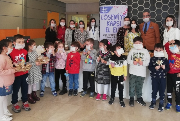 "Lösemiye Karşı El Ele" Kermesi