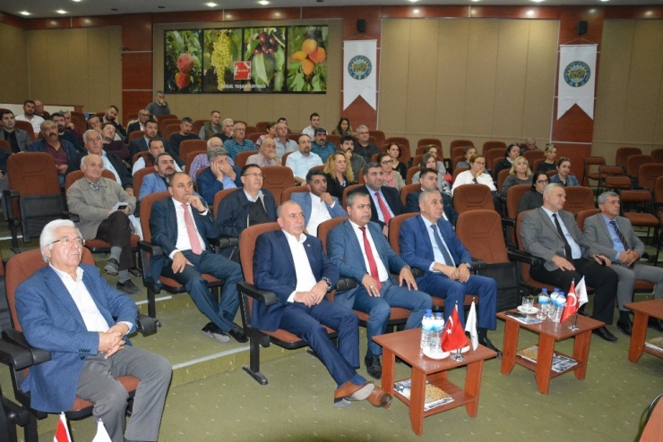 Eskiyörük’ten ’Salihli’de İlçe Bazlı Kooperatif Kurun’ Tavsiyesi