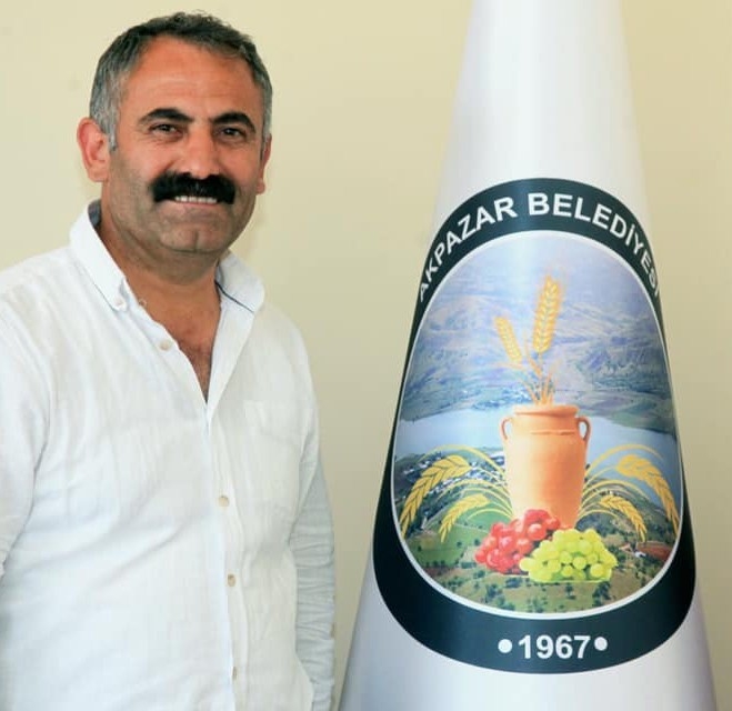 Tunceli’de Terörden Ceza Alan Belde Başkanı Görevden Uzaklaştırıldı