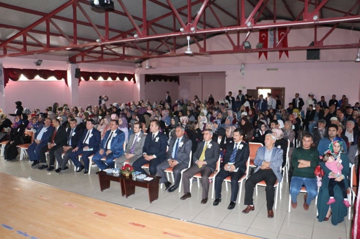 Altıntaş’ta ’Peygamberimiz Ve Aile’ Konulu Program