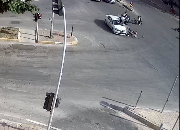 Metrelerce Havaya Savrulan Oğlu Ölümden Döndü, Bir Özür Beklerken Sürücü Şikayetçi Oldu