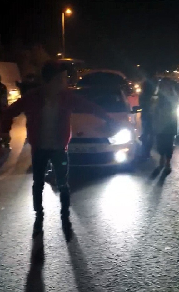 Asker Uğurlamasında Ortalığı Birbirine Kattılar