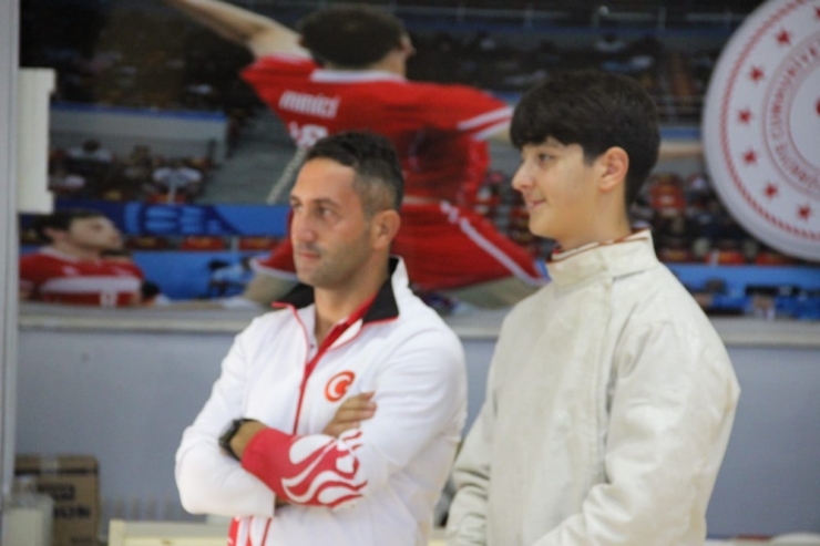 Türkiye’yi Sofya’da Temsil Edecekler