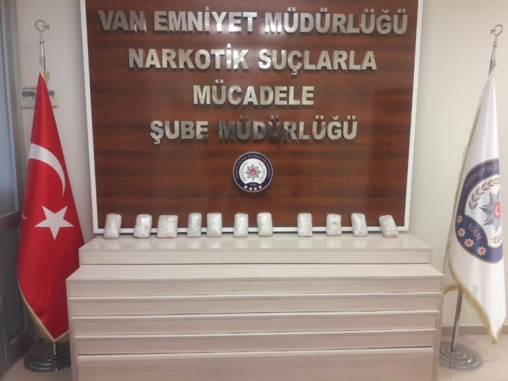 Van’da 6 Kilo Eroin Ele Geçirildi