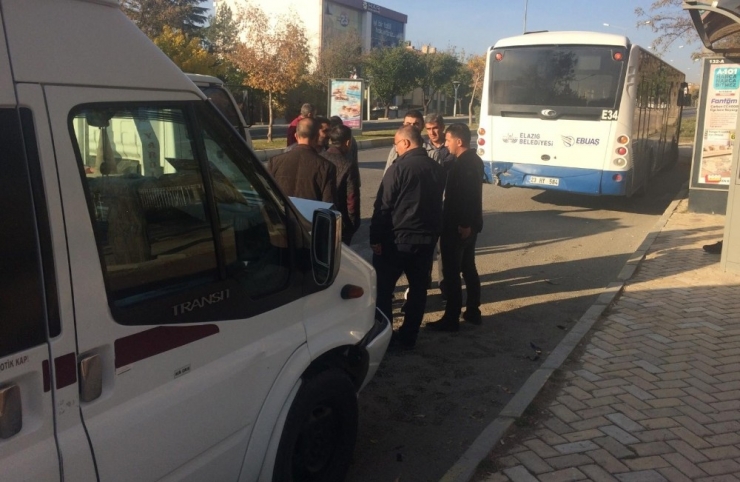 Elazığ’da Trafik Kazası:1 Yaralı