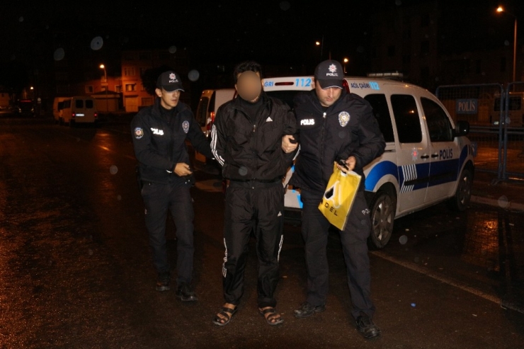 Tartıştığı 20 Yaşındaki Karısını Döverek Öldürdü