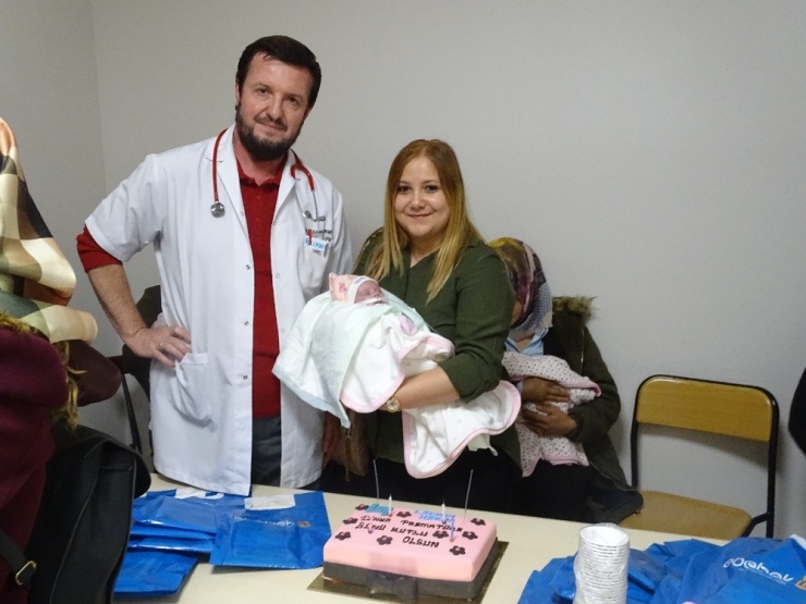 17 Kasım Dünya Prematüreler Günü