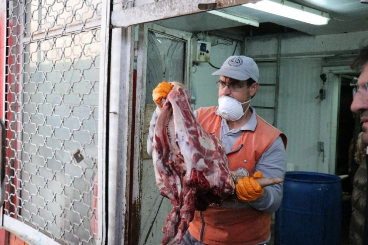 Sakarya’da 20 Ton Kaçak Et Ve Sakatat Ele Geçirildi